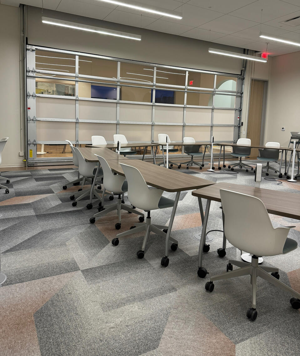 OFFICE CLEANING- Professional cleaning solutions for offices and business spaces.